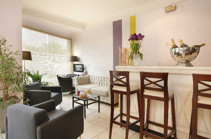 Hotel The Originals Perpignan Sud Le Grillon D'Or Le Boulou Zewnętrze zdjęcie