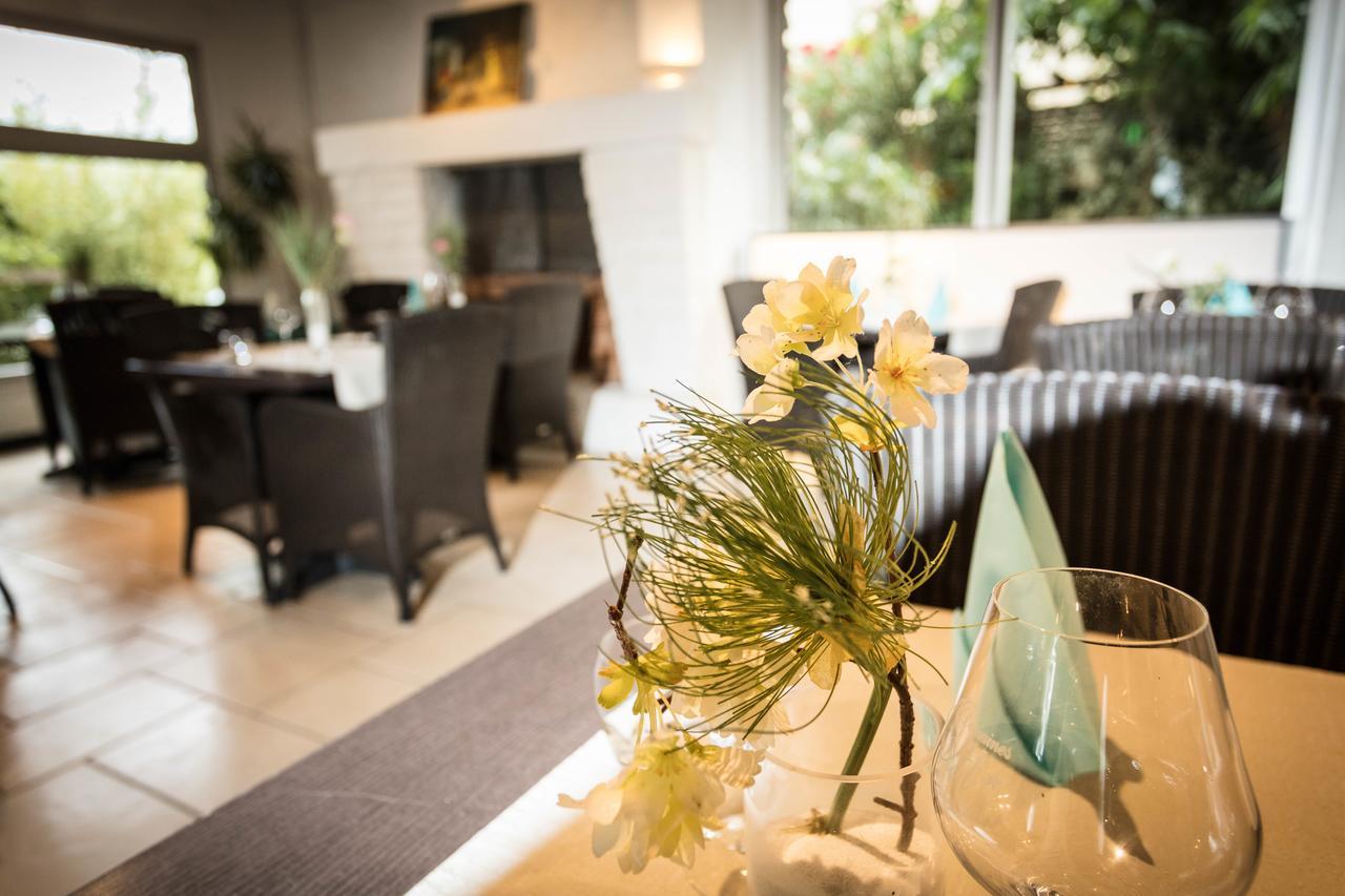 Hotel The Originals Perpignan Sud Le Grillon D'Or Le Boulou Zewnętrze zdjęcie
